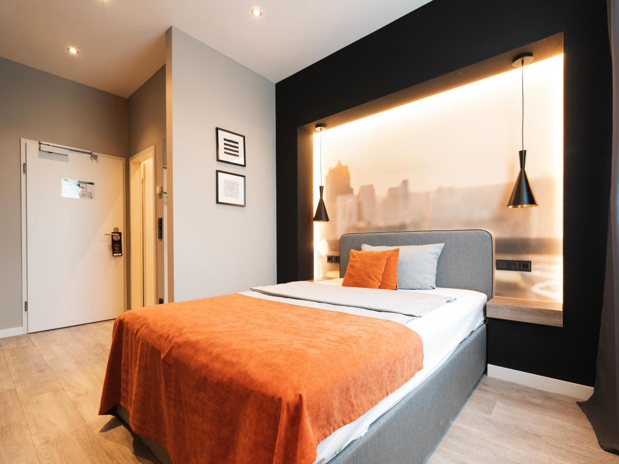 Juststay Grevenbroich Hotel & Apartments מראה חיצוני תמונה