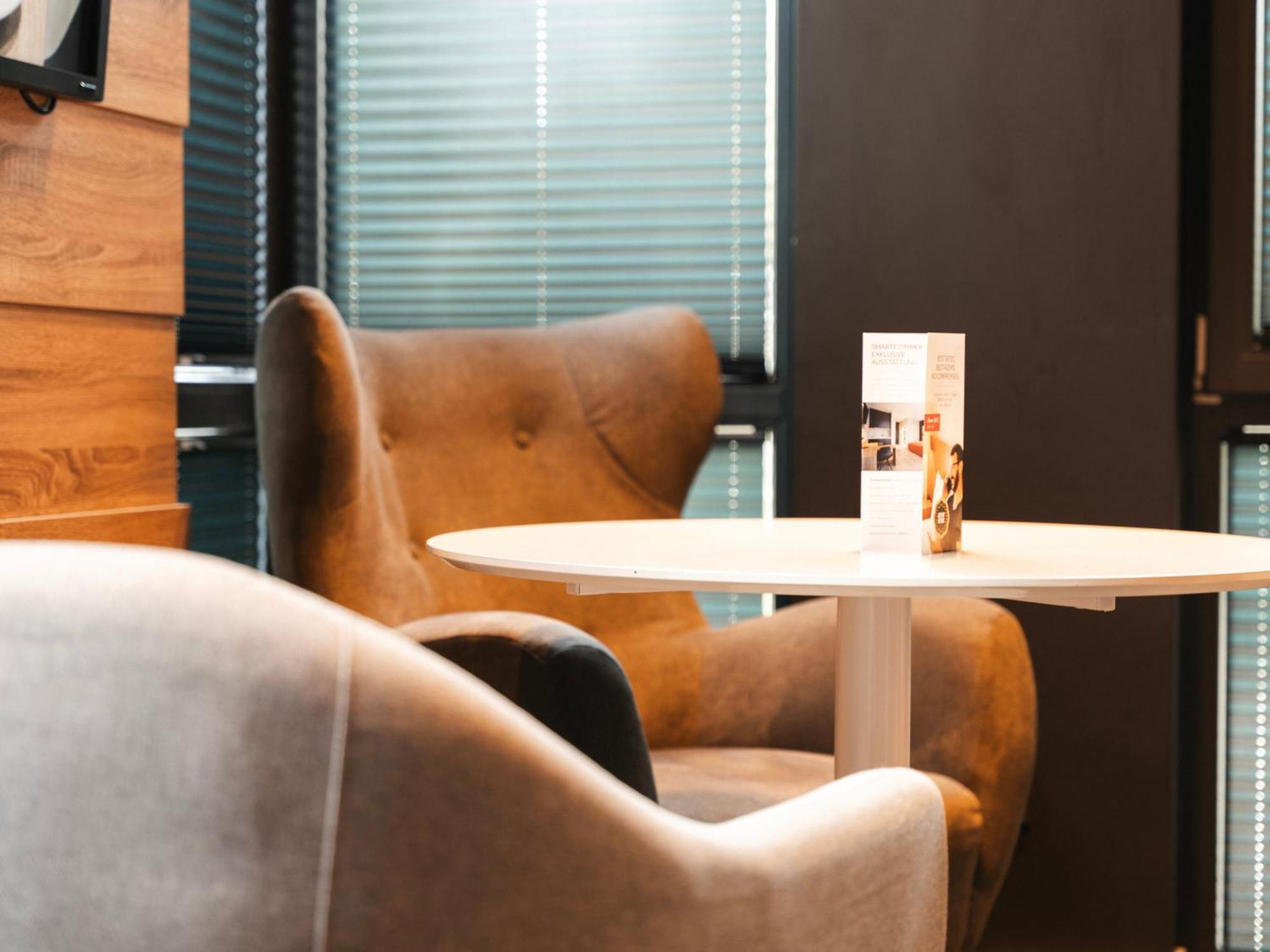 Juststay Grevenbroich Hotel & Apartments מראה חיצוני תמונה